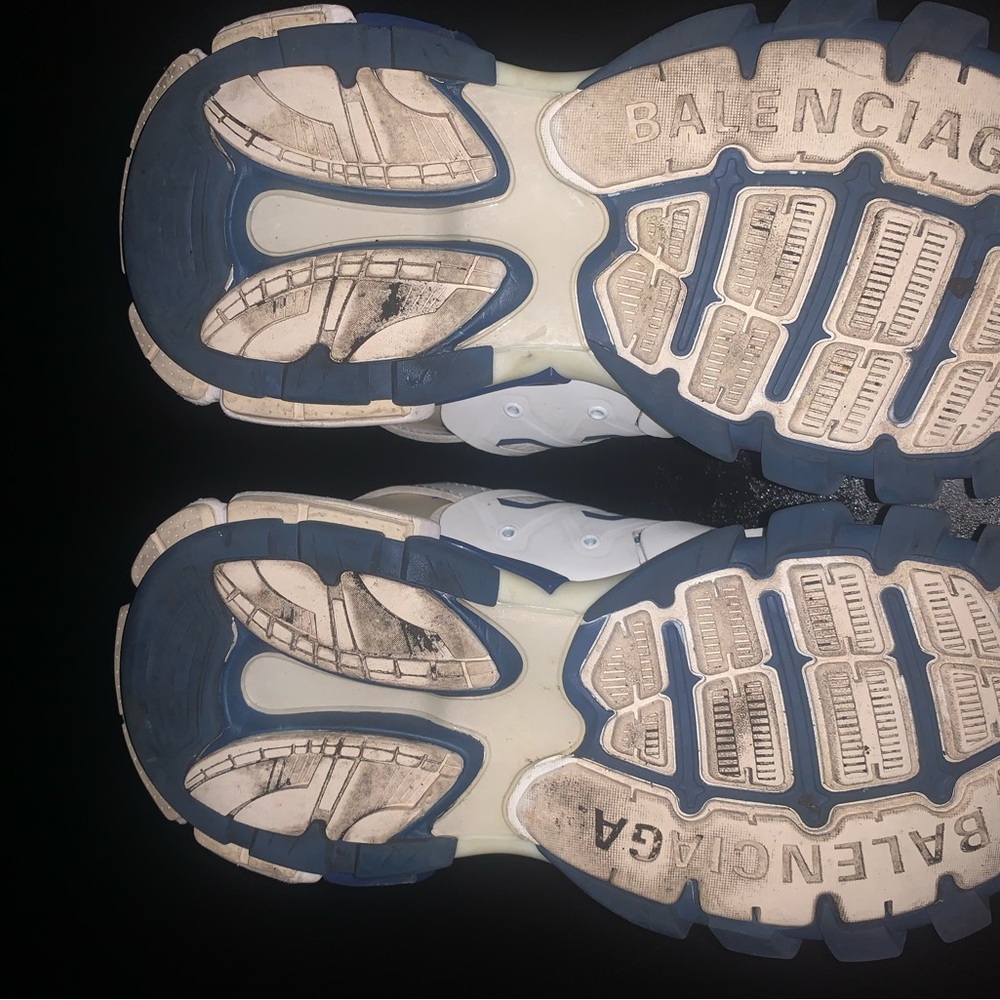 Balenciagas Tracks (Blue and Cream)